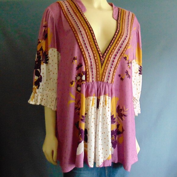 Bl^nk London Anthropologie Stephanie V-Neck Top L - Picture 3 of 14